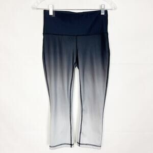 Xersion Dip-Dye Capri Athletic Wear Leggings Size S